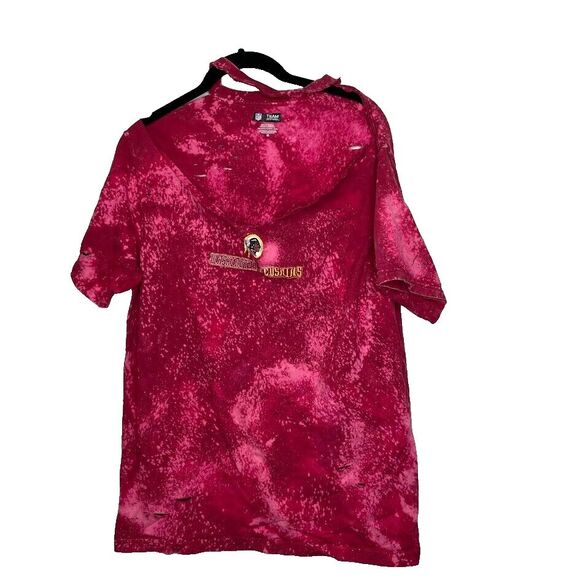 Washington Redskins NFL Team Apparel Womens Size Medium Red Distressed Shirt - Picture 1 of 4